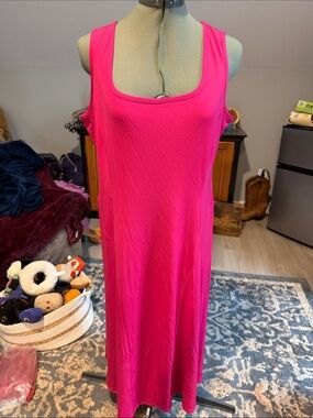 Susan Graver Bright Fuchsia Sleeveless Scoop-Neck Dress